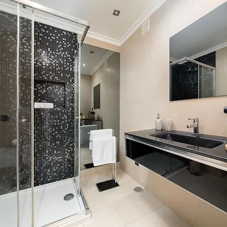 Downtown Pool House Holiday home Faro